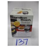 NEW HAMILTON BEACH BREAKFAST SANDWICH MAKER IN BOX