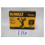 DEWALT 12V 1/4' IMPACT DRIVER KIT IN BOX