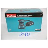 MAKITA 5' RANDOM ORBIT SANDER IN BOX