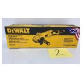 DEWALT 5'/6' ANGLE GRINDER