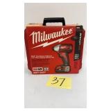 MILWAUKEE M18 1/4' CORDLESS IMPACT DRIVER KIT