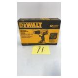 DEWALT 12V 3/8' DRILL/DRIVER KIT