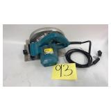 MAKITA 7-1/4' CIRCULAR SAW