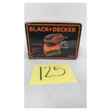 BLACK & DECKER 1/4 SHEET SANDER
