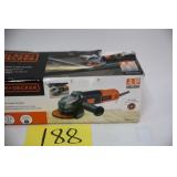 BLACK & DECKER 6AMP ANGLE GRINDER