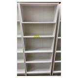 WHITE BOOKCASE W/ ADJUSTABLE SHELVES