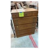 WOOD 4 DRAWER CHEST