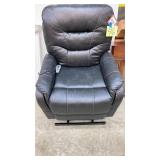 NEW HOME MERIDIAN POWER LIFT CHAIR W/ MASSAGE/HEAT