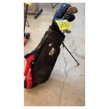 IZZO GOLF BAG W/ AFFINITY CLUBS