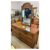 WOOD 7 DRAWER DRESSER W/ MIRROR