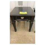 BLACK WOOD END TABLE W/ 1 DRAWER