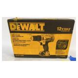 DEWALT 3/8' DRILL/DRIVER KIT