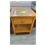 WOOD W/ REMOVABLE TOP BULLETIN BOARD END TABLE
