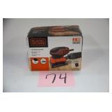 BLACK & DECKER 1/4 SHEET SANDER