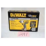 DEWALT 12V 1/4' IMPACT DRIVER KIT