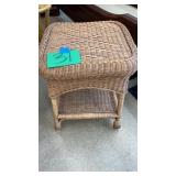 BROWN WICKER END TABLE BROWN WICKER END TABLE