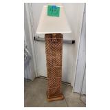 FLOOR LAMP W/ SHADE FLOOR LAMP W/ SHADE