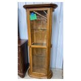 WOOD W/ CURVED GLASS LIGHTED CURIO CABINET WOOD W/ CURVED GLASS LIGHTED CURIO CABINET