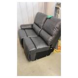 HOME MERIDIAN LEATHER ODD SOFA END - 2PCS HOME MERIDIAN LEATHER ODD SOFA END - 2PCS