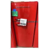 FRIGIDAIRE 7.5 cu ft RETRO REFRIGERATOR W/ FREEZER FRIGIDAIRE 7.5 cu ft RETRO REFRIGERATOR W/ FREEZER