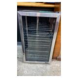 NEWAIR BEVERAGE/CAN COOLER NEWAIR BEVERAGE/CAN COOLER