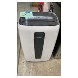 HAIER PORTABLE AIR CONDITIONER HAIER PORTABLE AIR CONDITIONER