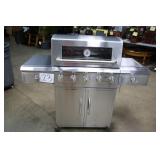 NEW STAINLESS STEEL GAS GRILL