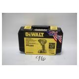 DEWALT 20V 1/4" IMPACT DRIVER KIT