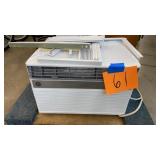 GE 8,000BTU WINDOW AIR CONDITIONER