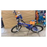 MONGOOSE OUTER LIMIT BLUE KIDS BICYCLE