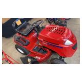 TORO LX 420 TWIN CAM RIDING MOWER W/ ONLY 89 HOURS