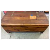 LANE CEDAR CHEST