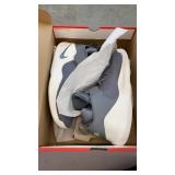 LIKE NEW NIKE KWAZI SIZE 12 SNEAKERS