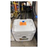 NEW IGLOO 52 QUART WHEELED COOLER