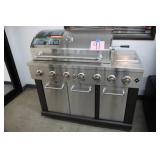 NEW LARGE STAINLESS GAS GRILL CENTER