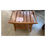 WOOD SHOWER STOOL