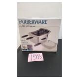 NEW FARBERWARE 4 LITER DEEP FRYER