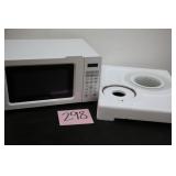 NEW PROCTOR SILEX WHITE MICROWAVE