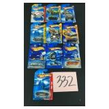 LOT OF 10 HOT WHEELS CARS