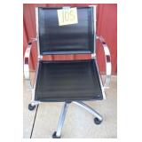 METAL ROLLING OFFICE CHAIR