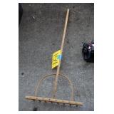 ANTIQUE CHILDS WOOD RAKE