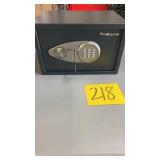 SENTRY SAFE LOCK BOX W/ KEY