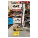 SHARK ROCKET PRO CORDLESS STICK VAC