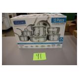 VIKING 13PC STAINLESS COOKWARE SET IN BOX