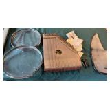 Paramount Concert Harp, 2 Ludwig Drum Heads,