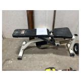 weight bench and weight bars