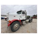 '03 Peterbilt 378 Truck