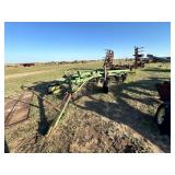 John Deere 3100, 6 Bottom Plow