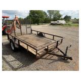 Utility trailer 10ft long 76 1/2 wide