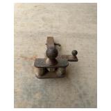 Stabilizing ball hitch, does not have s